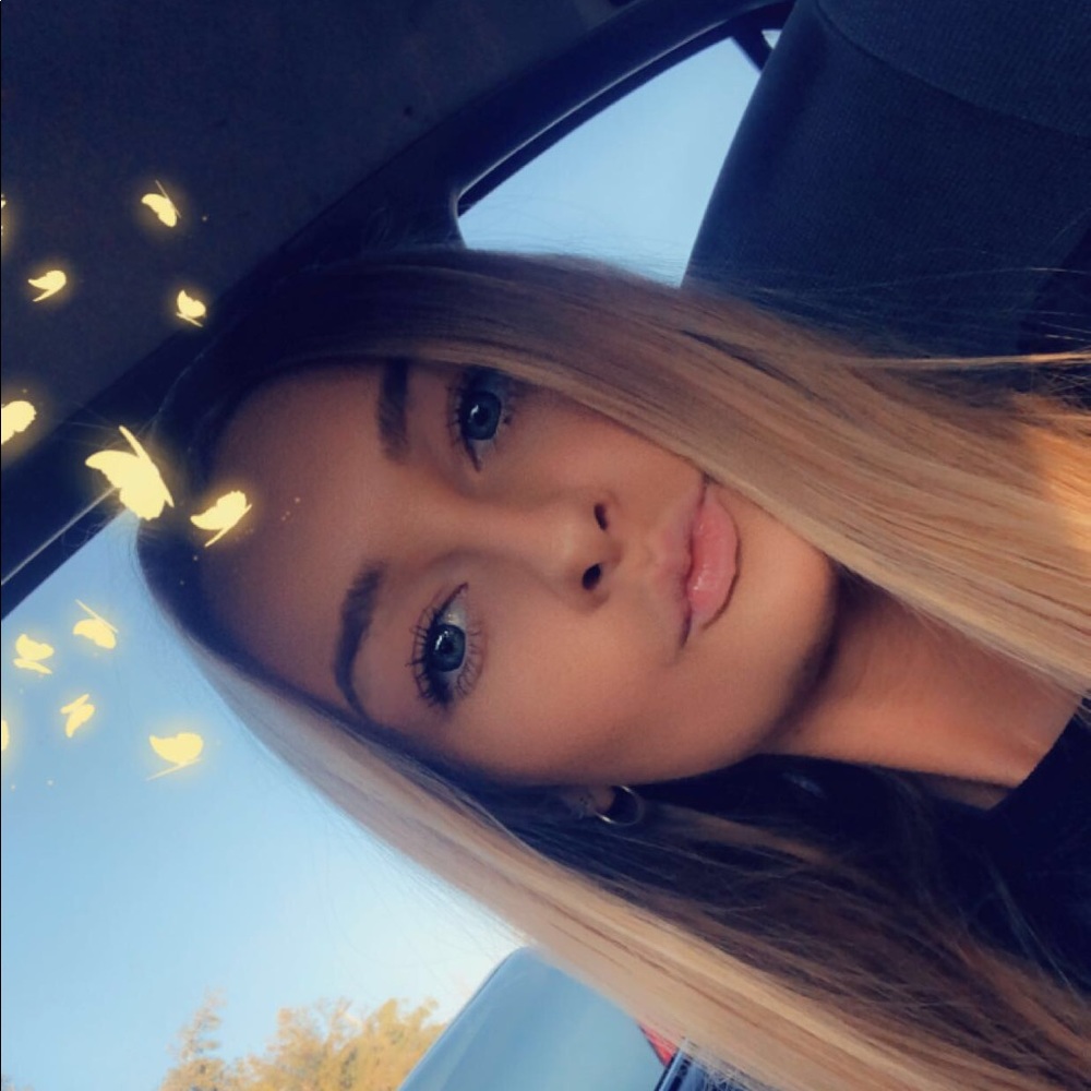 Meet your Posher, Karly